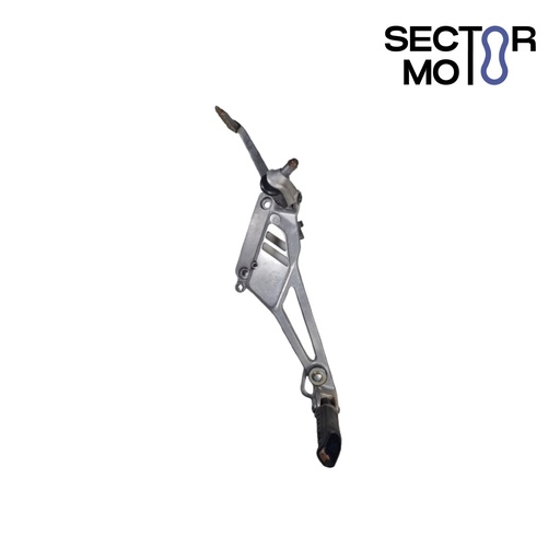 [RECH0000112] Soporte y estribera piloto derecha